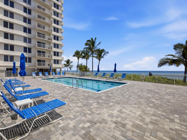 3215 S Ocean Boulevard 911, Highland Beach, FL 33487