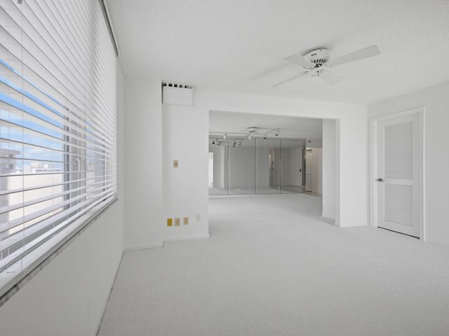 3215 S Ocean Boulevard 911, Highland Beach, FL 33487