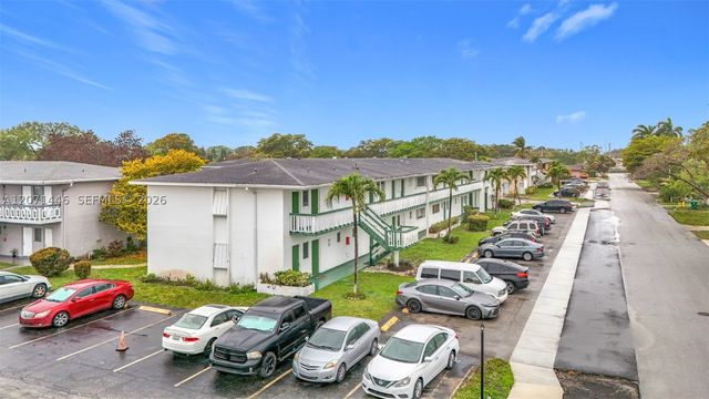 6730 Arbor Dr 202, Miramar, FL 33023