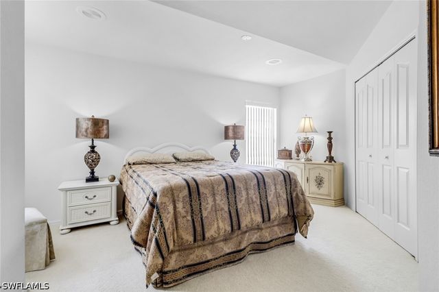 13131 Castle Harbour DR M3, Naples, FL 34110