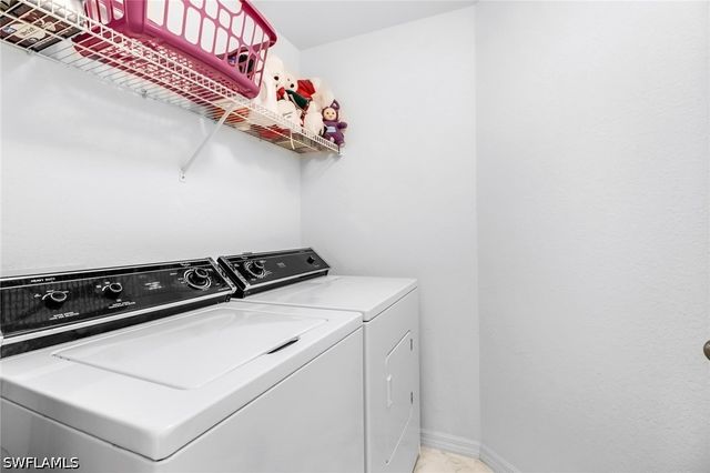 13131 Castle Harbour DR M3, Naples, FL 34110