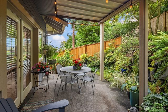 4411 NE 90th Street, Seattle, WA 98115