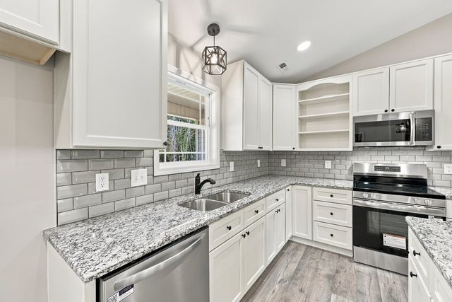 2250 Johnson Road, Burlington, NC 27217