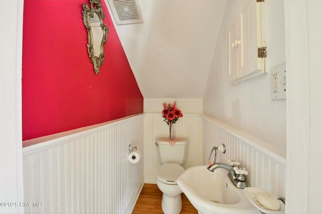 202 N Front Street, Hertford, NC 27944