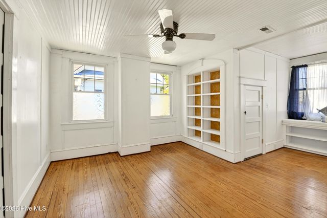202 N Front Street, Hertford, NC 27944