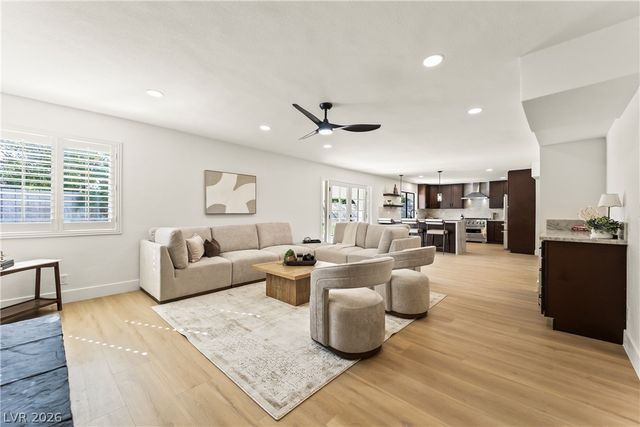 2736 Bayo Court, Las Vegas, NV 89102