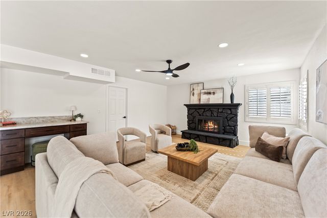 2736 Bayo Court, Las Vegas, NV 89102