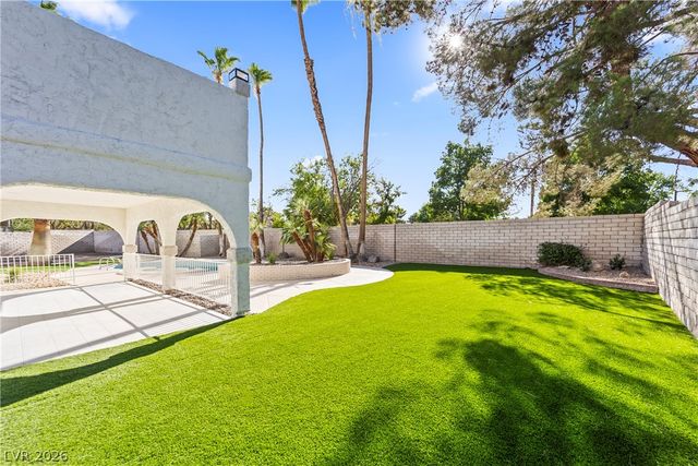 2736 Bayo Court, Las Vegas, NV 89102