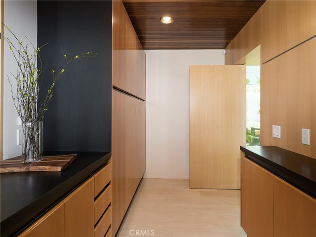 7 Cinchring Road, Rolling Hills, CA 90274