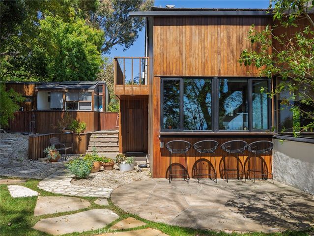 7 Cinchring Road, Rolling Hills, CA 90274