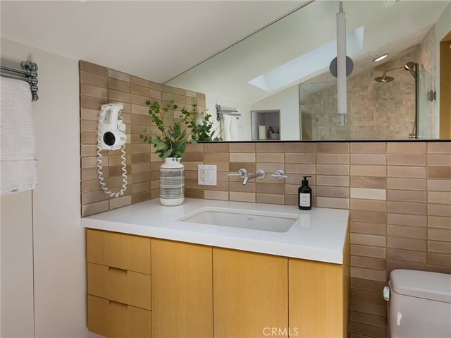 7 Cinchring Road, Rolling Hills, CA 90274