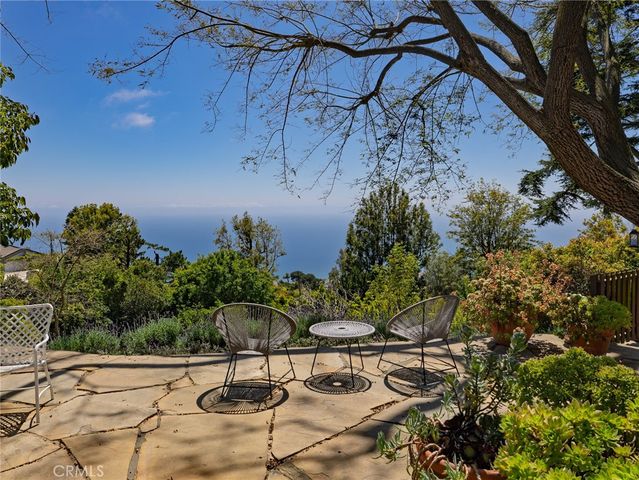 7 Cinchring Road, Rolling Hills, CA 90274