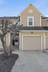 22705 W 72nd Terrace, Shawnee, KS 66227
