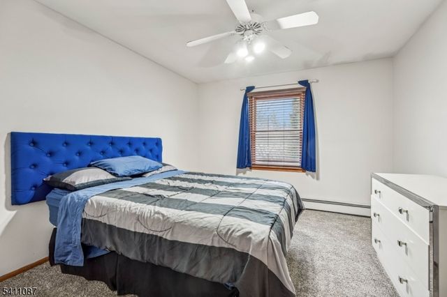 8 Kelly Dr, Roxbury Twp., NJ 07876