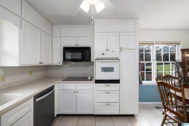 1375 STARCROSS DRIVE, Vestavia Hills, AL 35216