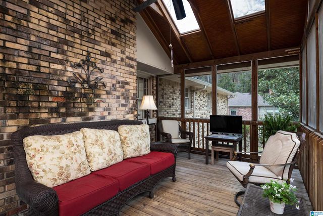 1375 STARCROSS DRIVE, Vestavia Hills, AL 35216