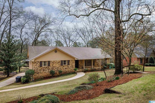1375 STARCROSS DRIVE, Vestavia Hills, AL 35216