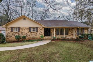 1375 STARCROSS DRIVE, Vestavia Hills, AL 35216