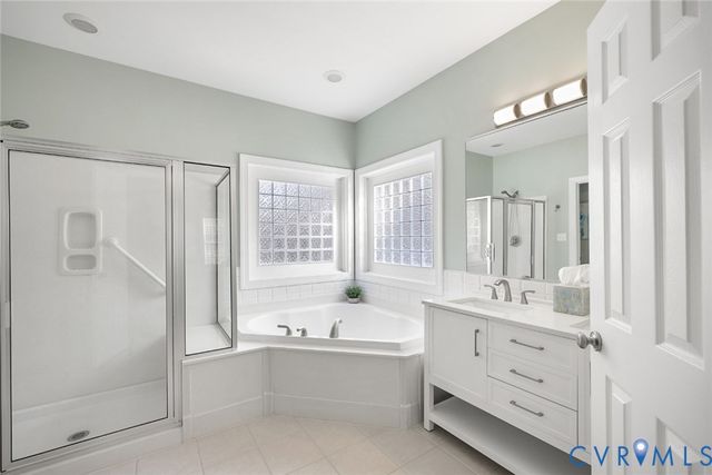 8901 First Branch Ln, Chesterfield, VA 23838