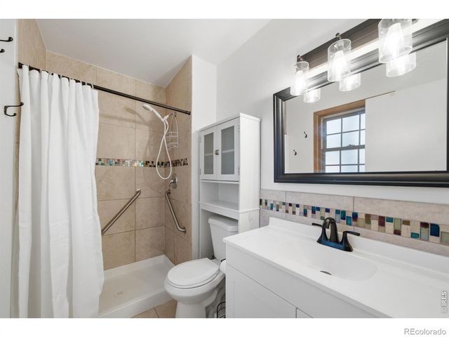 406 Iowa Avenue, Berthoud, CO 80513