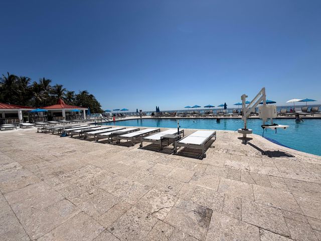 19201 Collins Avenue 1122, Sunny Isles Beach, FL 33160