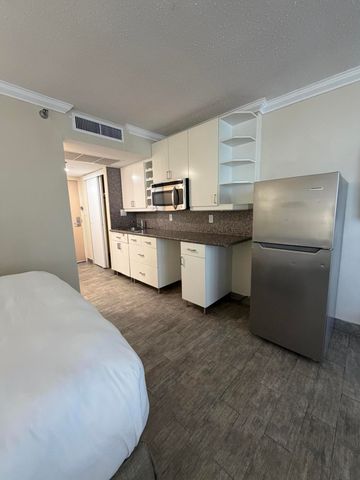 19201 Collins Avenue 1122, Sunny Isles Beach, FL 33160