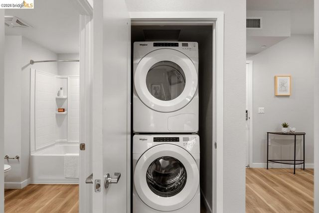 260 Brooklyn Basin Way 459, Oakland, CA 94606