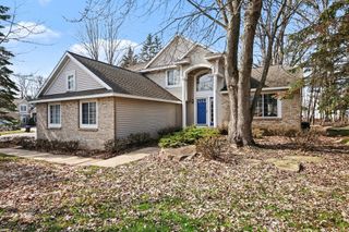 3589 Meadow Grove Drive, City Of Kentwood, MI 49512