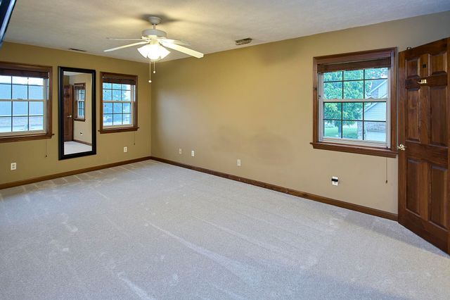 202 Pleasant Valley, Hurricane, WV 25526