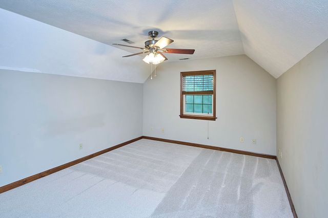 202 Pleasant Valley, Hurricane, WV 25526