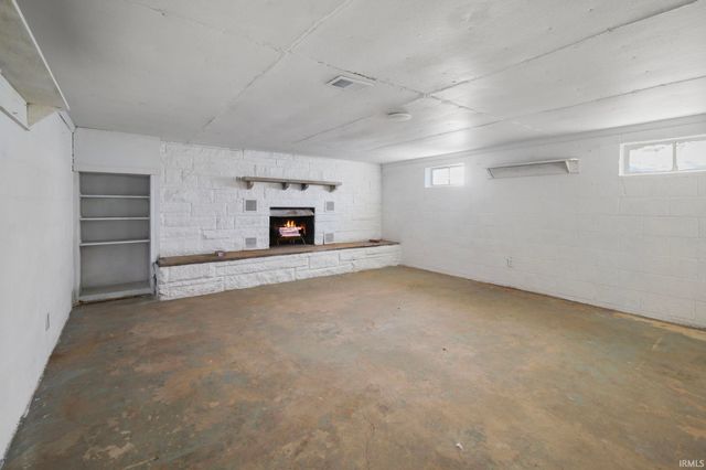 10906 W Jackson Street, Muncie, IN 47304