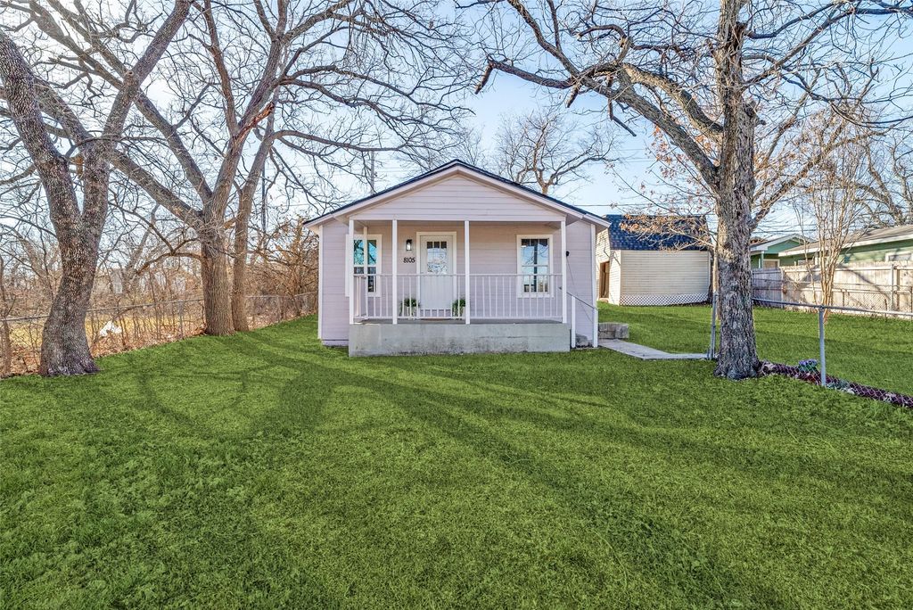 8105 Downe Drive, White Settlement, TX 76108