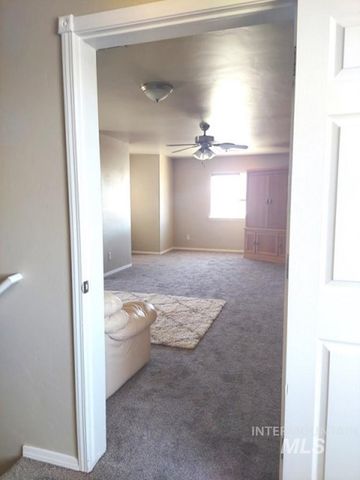 651 S Harrison Street, Twin Falls, ID 83301