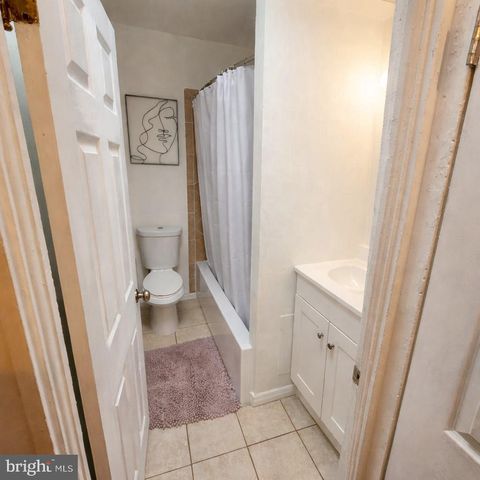 658 DUMBARTON AVE, Baltimore, MD 21218