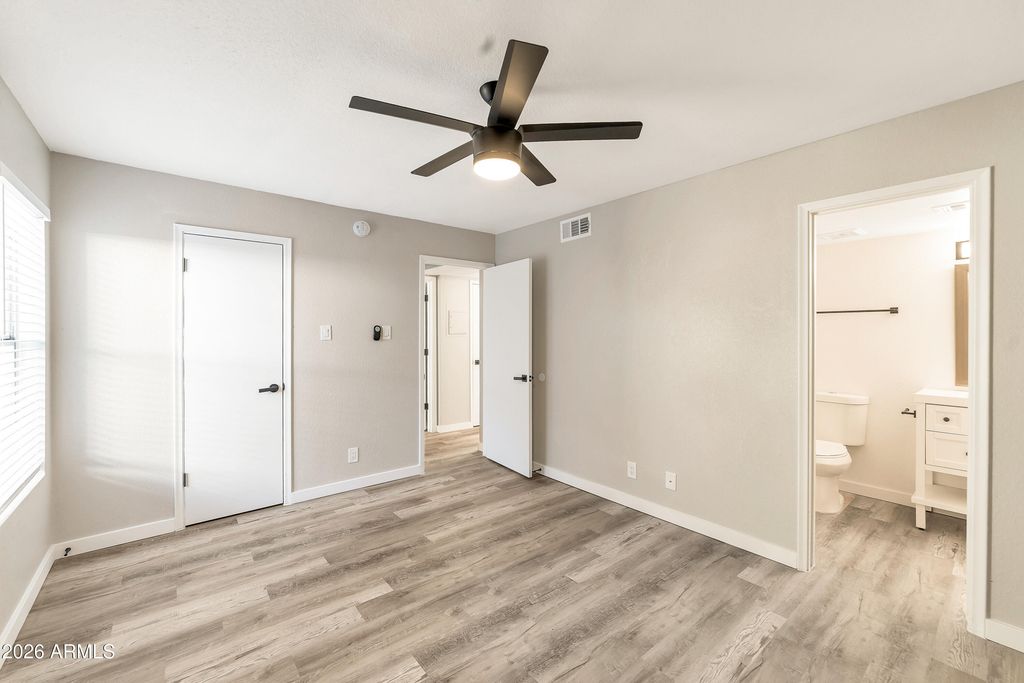 2726 E BECK Lane, Phoenix, AZ 85032 — photo 5