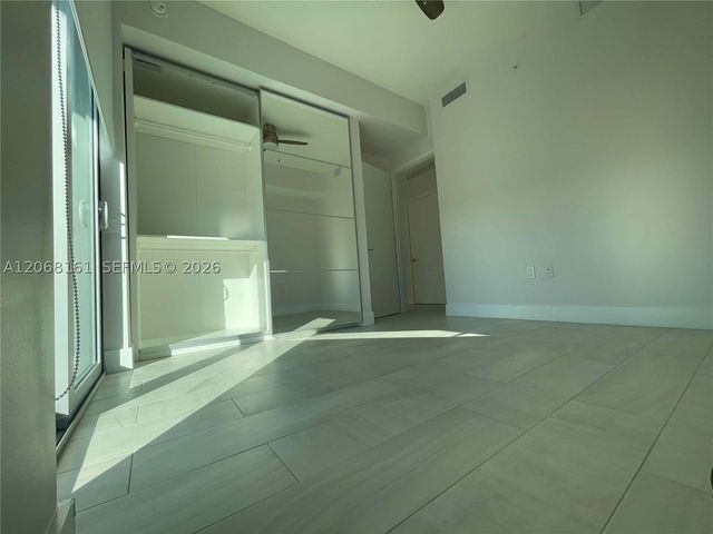 2000 Metropica Way 308, Sunrise, FL 33323