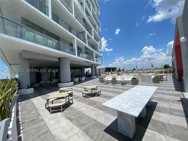 2000 Metropica Way 308, Sunrise, FL 33323