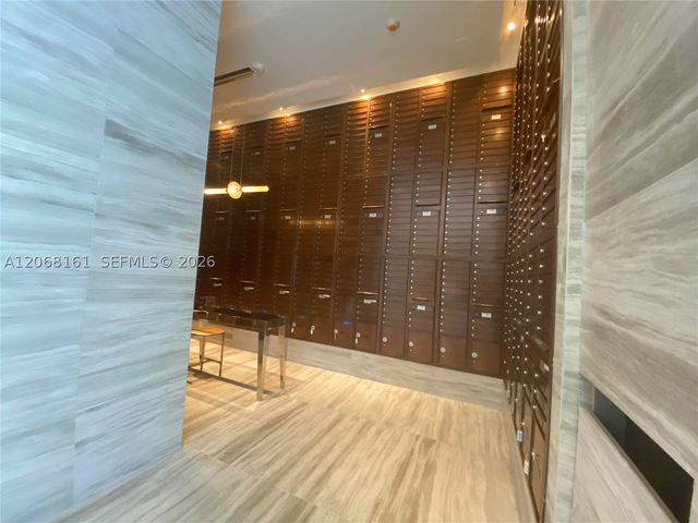 2000 Metropica Way 308, Sunrise, FL 33323