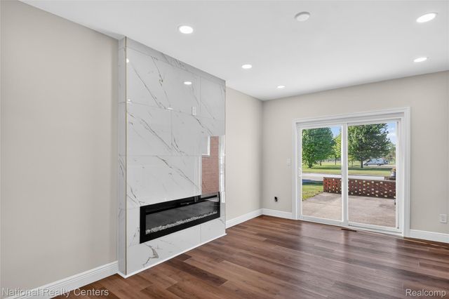 32008 Bunert Road, Warren, MI 48088