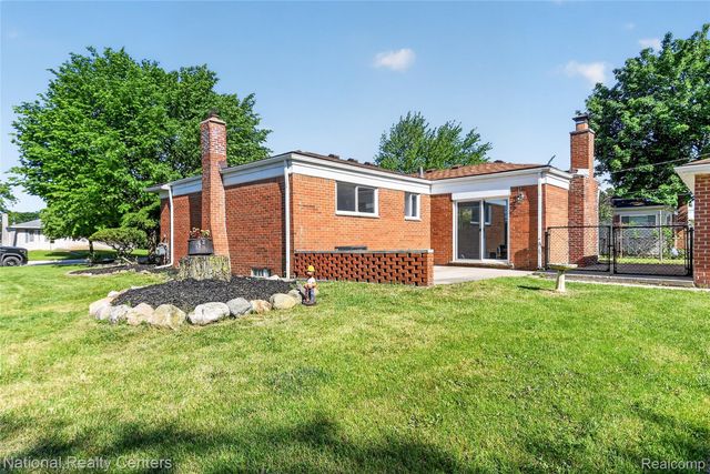 32008 Bunert Road, Warren, MI 48088