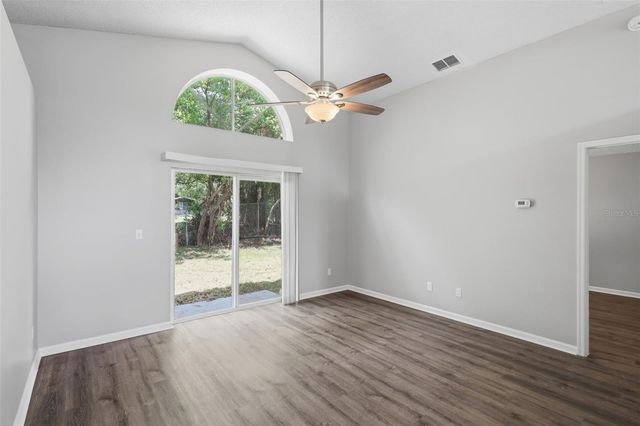 124 KELLY CIRCLE, Sanford, FL 32773