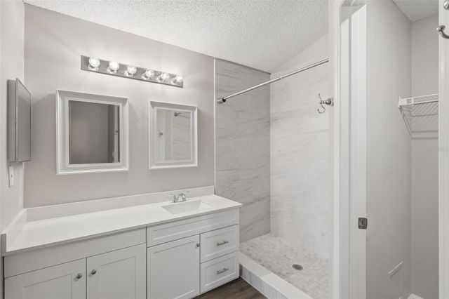 124 KELLY CIRCLE, Sanford, FL 32773