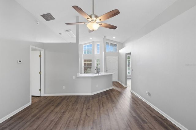 124 KELLY CIRCLE, Sanford, FL 32773