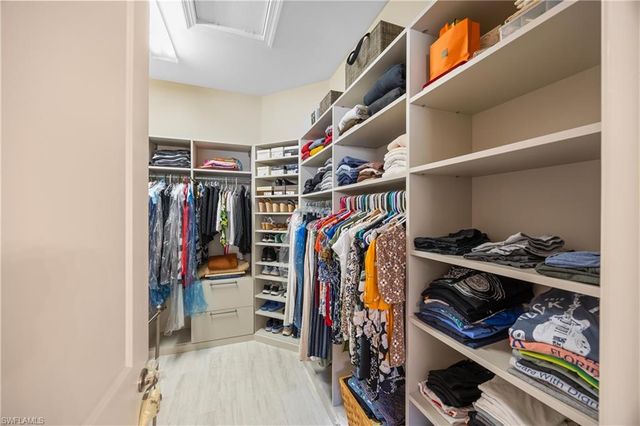 8522 Palacio TER N, Naples, FL 34114