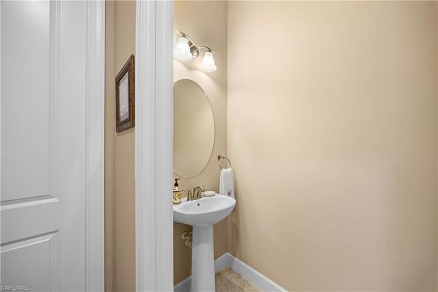 8522 Palacio TER N, Naples, FL 34114