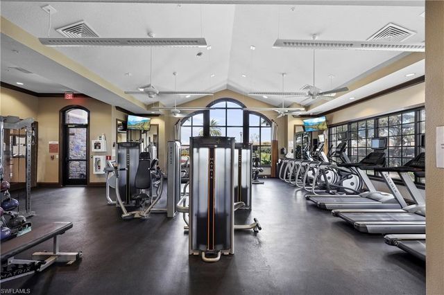 8522 Palacio TER N, Naples, FL 34114