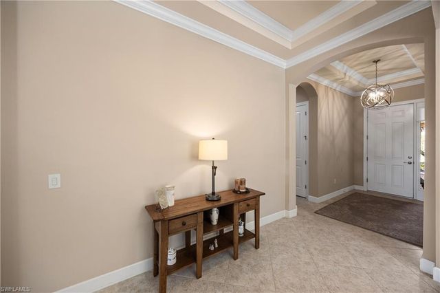 8522 Palacio TER N, Naples, FL 34114