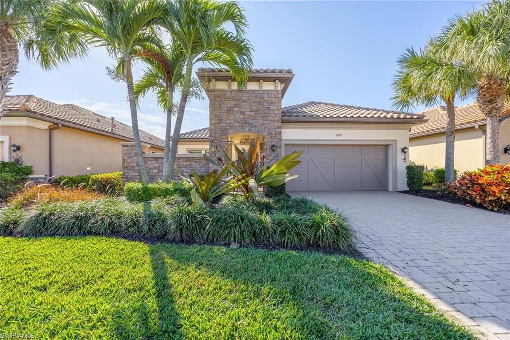 8522 Palacio TER N, Naples, FL 34114