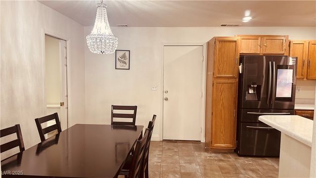 6012 Ghost Town Trail, Las Vegas, NV 89118