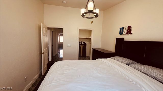 6012 Ghost Town Trail, Las Vegas, NV 89118